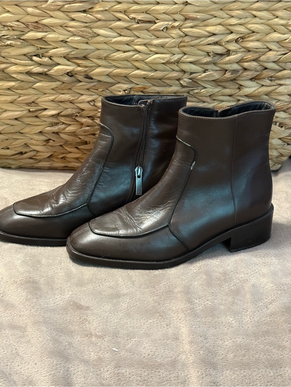 Aquatalia Dark Brown Leather Women's Ankle Boots with Side Zip